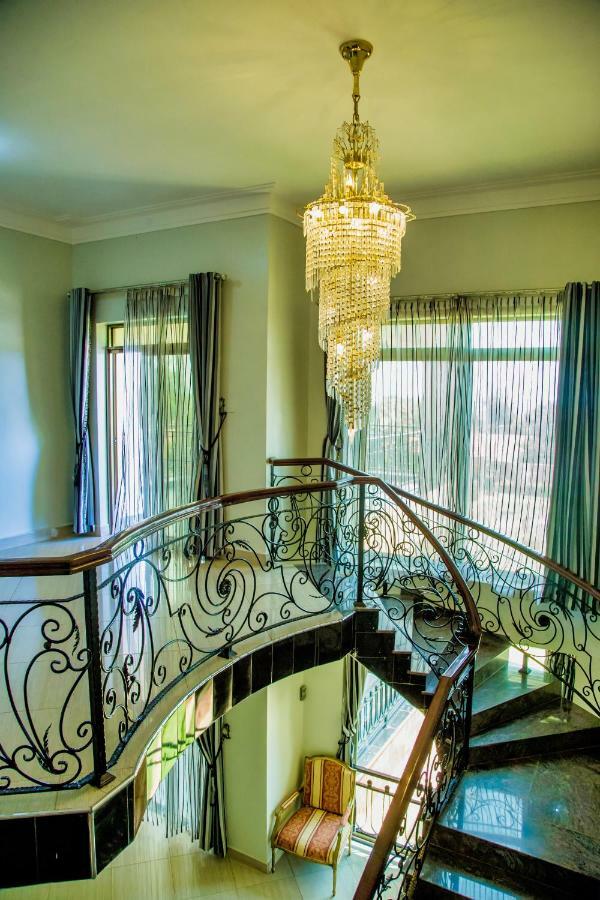 Lakepoint Villa Entebbe Kültér fotó